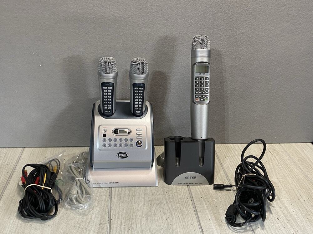 MAGIC SING ED-11000 KARAOKE SYSTEM W/ WIRELESS MICROPHONE